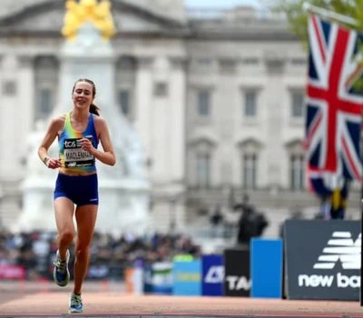 Flat Feet Marathon Injury Risk: Why 2026 London Marathon Runners Need 3D Foot Scan & Custom Insoles