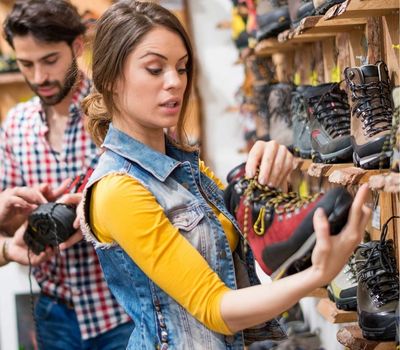 Why Your Best-Selling Size Might Be Wrong: Using Foot Data to Perfect Your Children’s Size Curve
